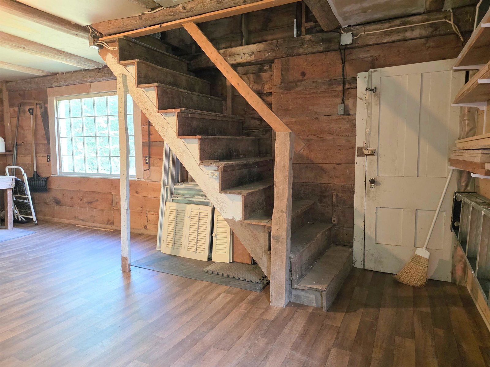 76 Harveys Hollow Road