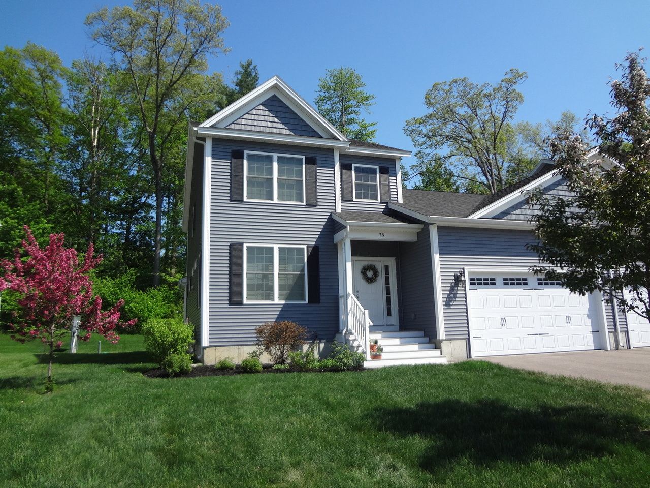 76 Waterlefe Way