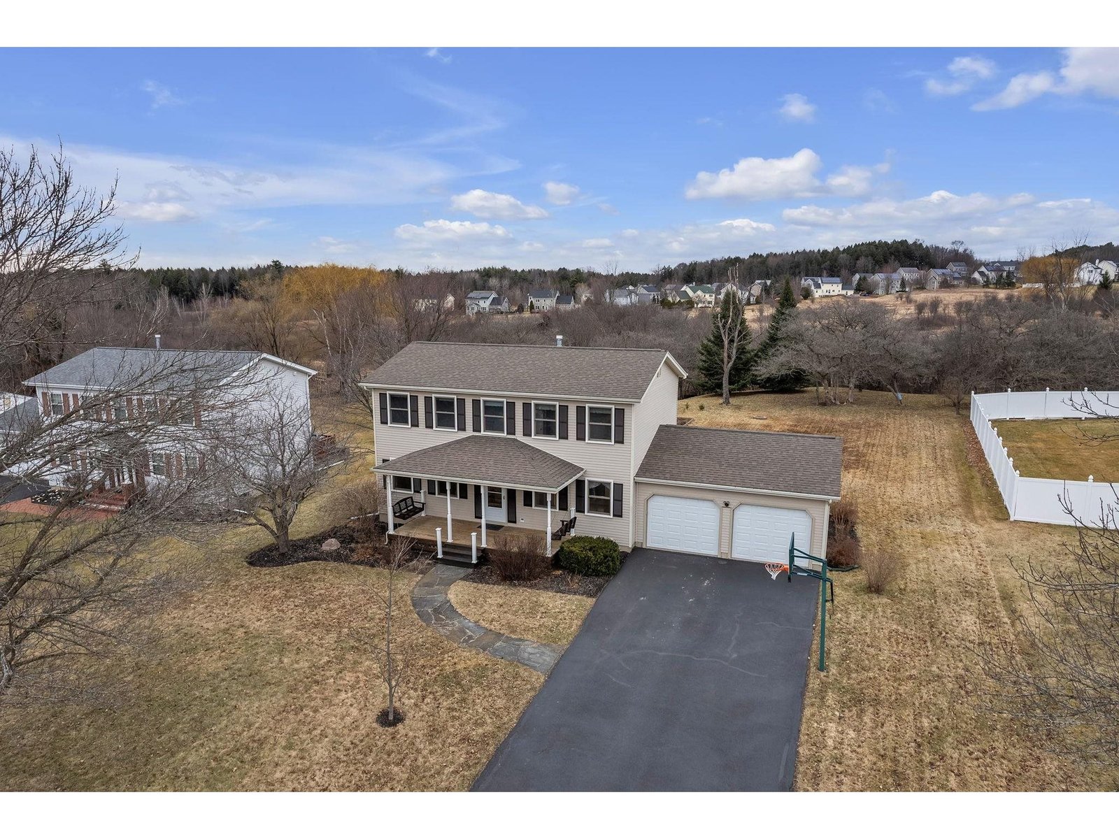76 Winslow Lane