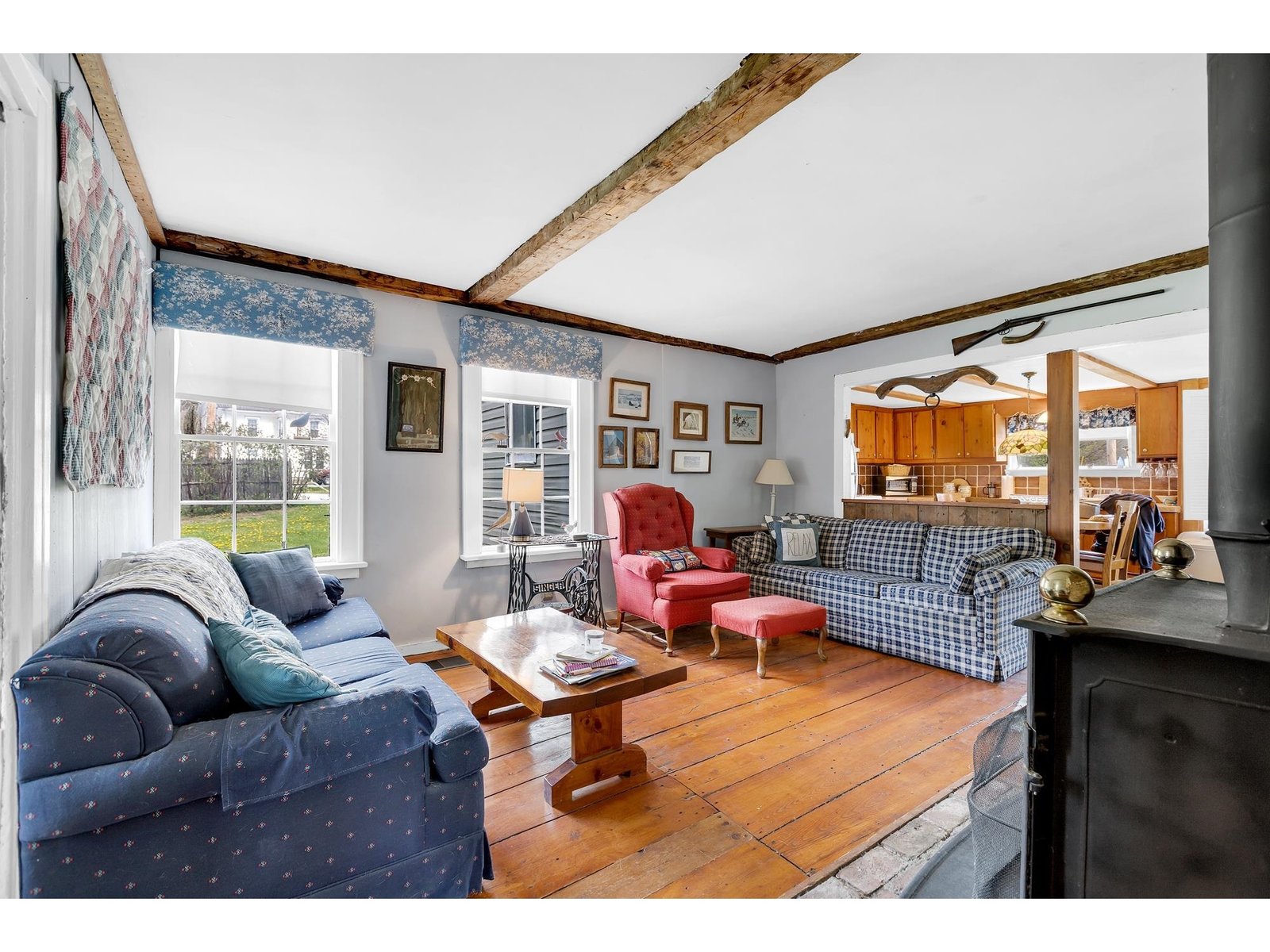 Cozy Living Room With