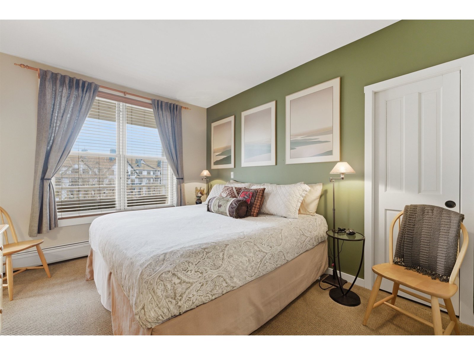 761 Stratton Mountain Access Road, Unit 321/323