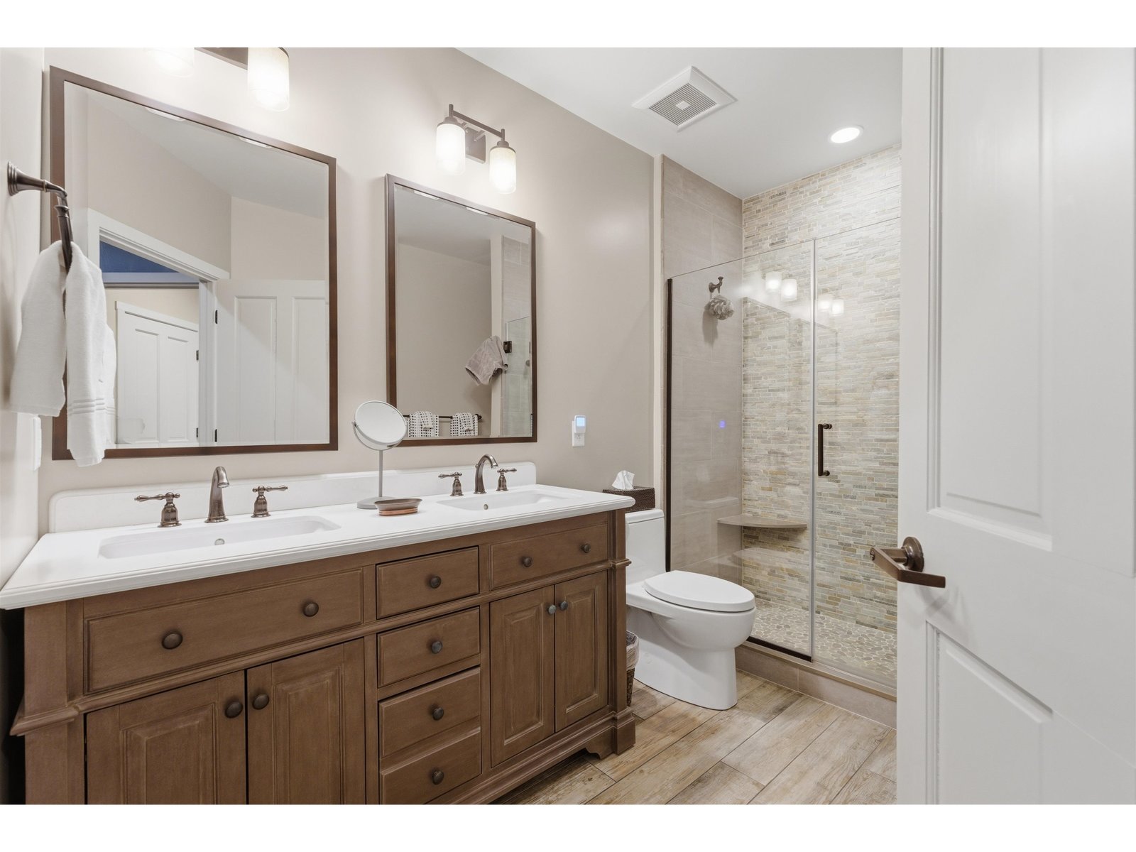 761 Stratton Mountain Access Road, Unit 321/323