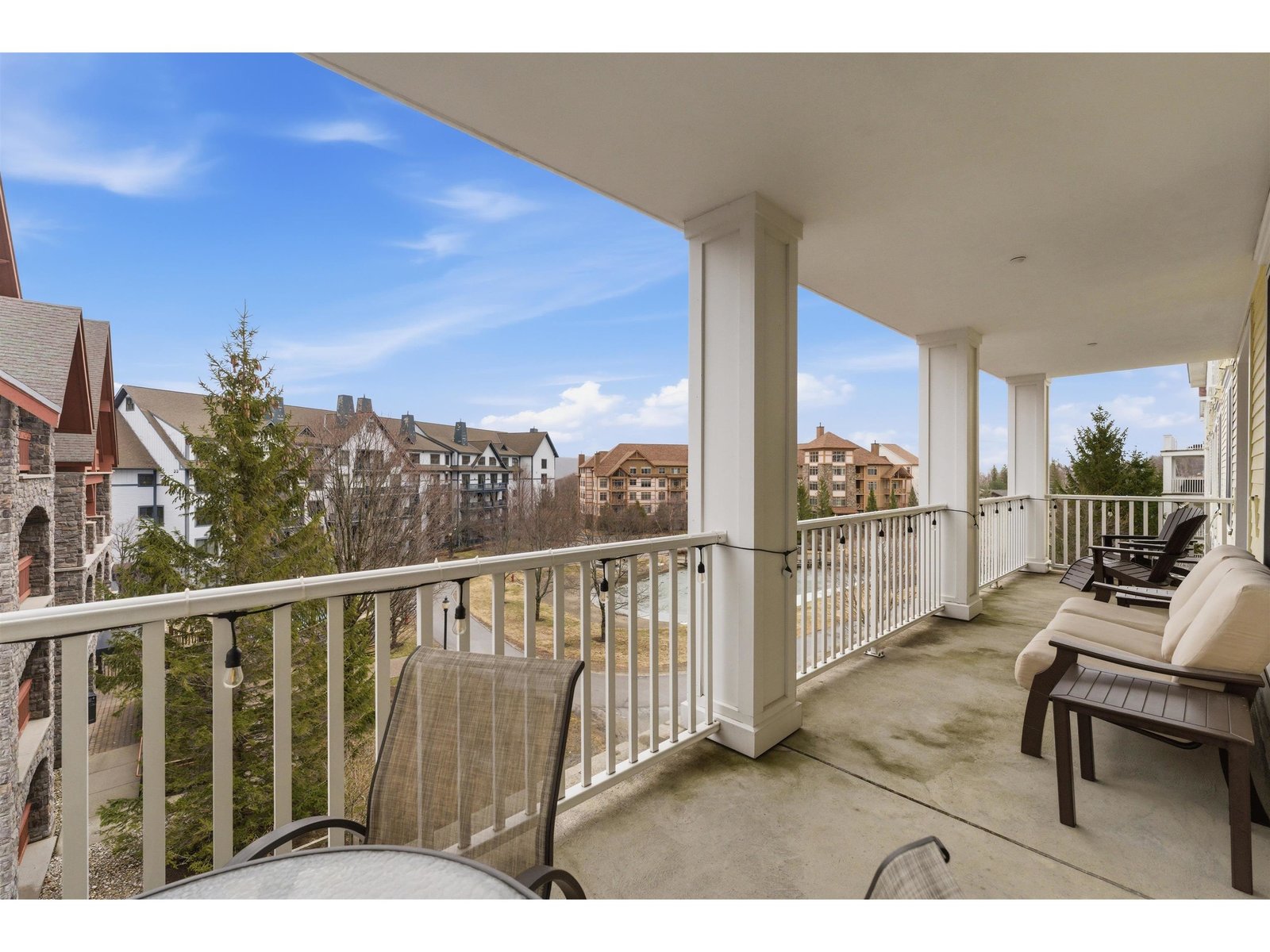 761 Stratton Mountain Access Road, Unit 321/323