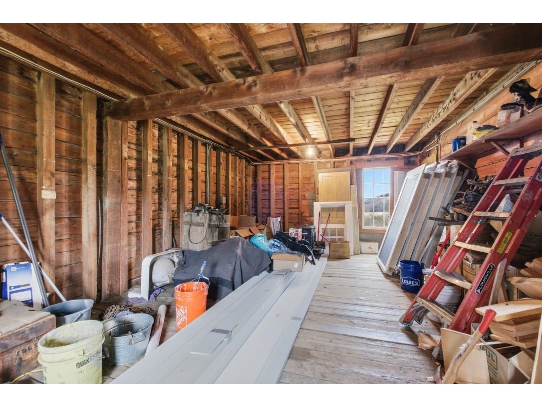 762 McLaren Hill Road