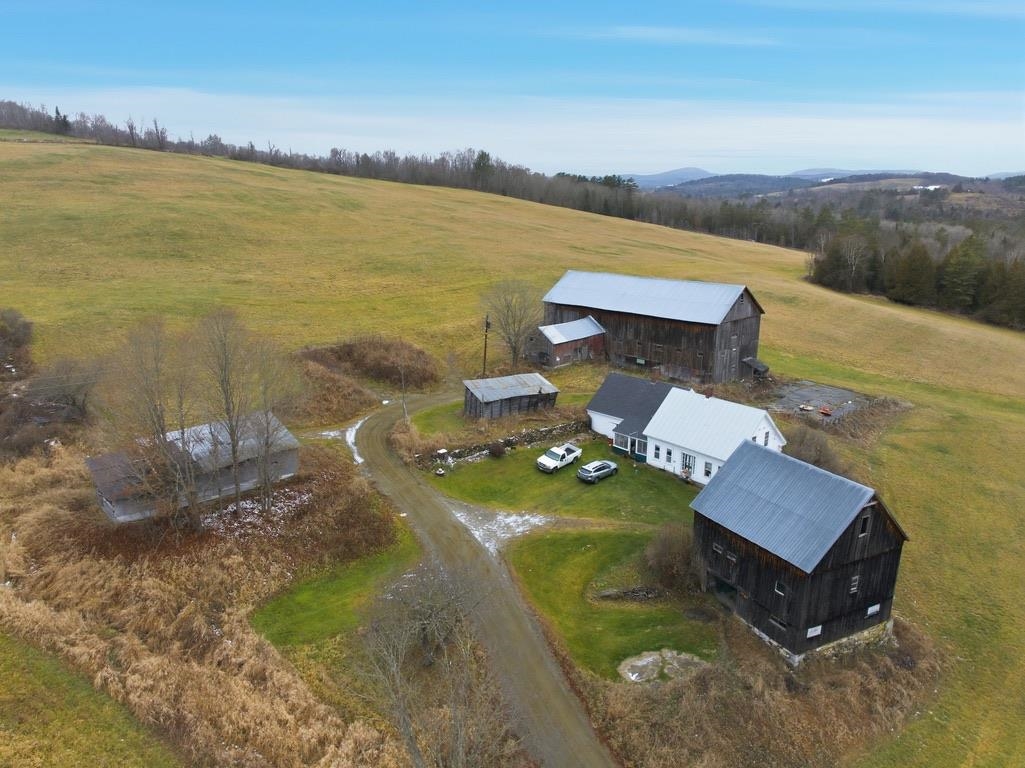 762 McLaren Hill Road