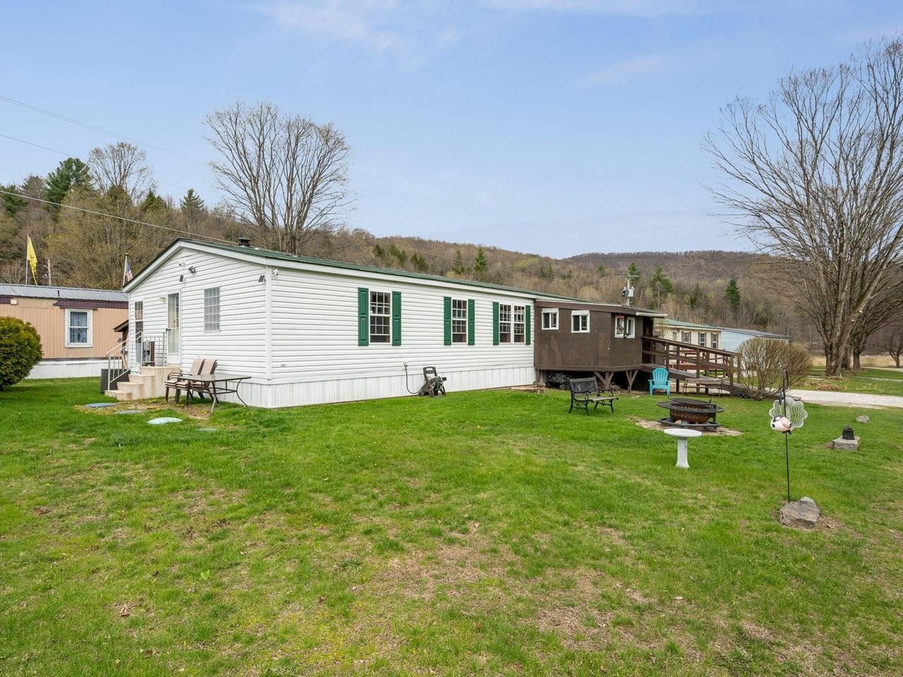 77 Ash Lane
