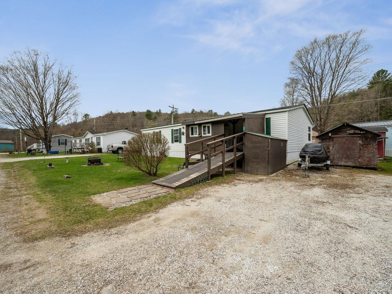 77 Ash Lane