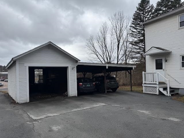 77 Ayers Street