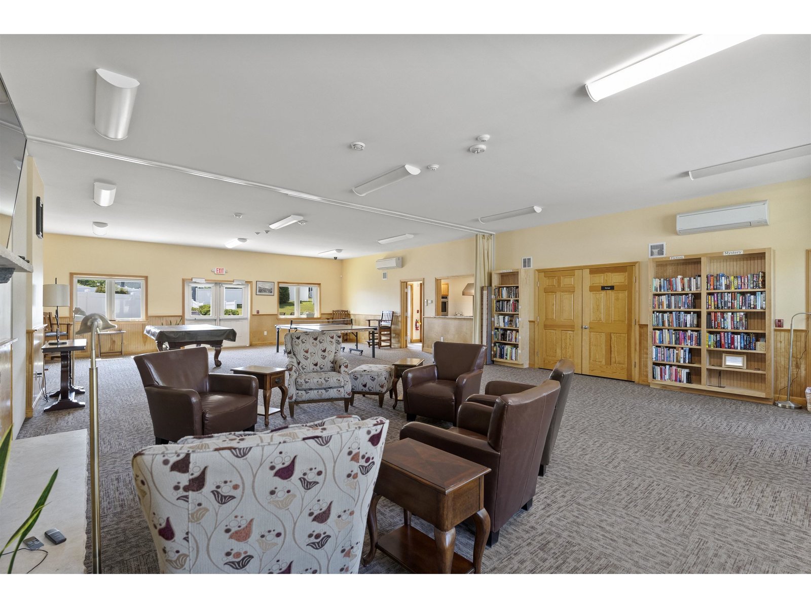 77 Buttonwood Drive