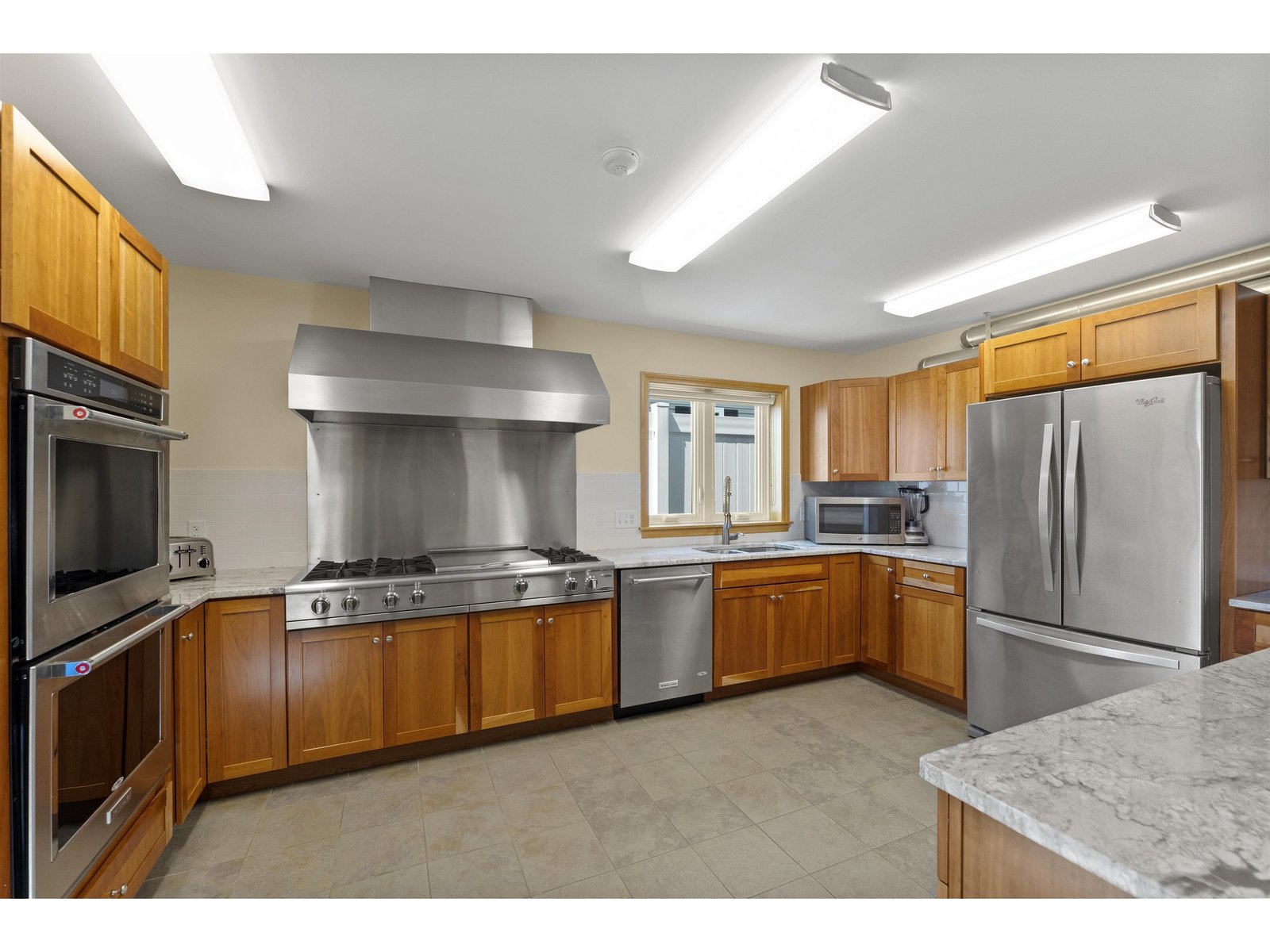 77 Buttonwood Drive