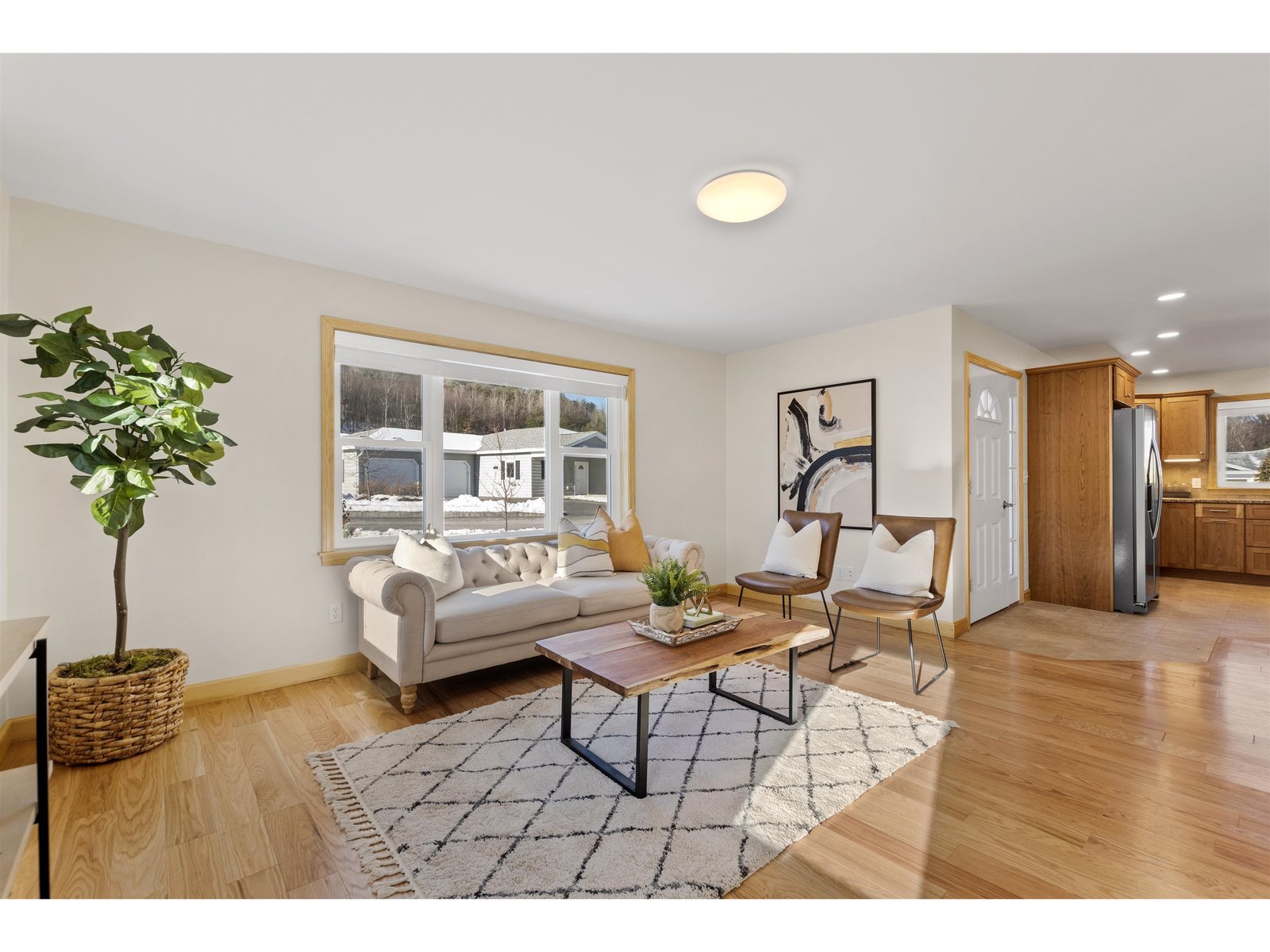 77 Buttonwood Drive