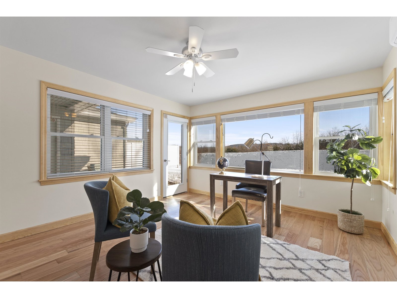 77 Buttonwood Drive