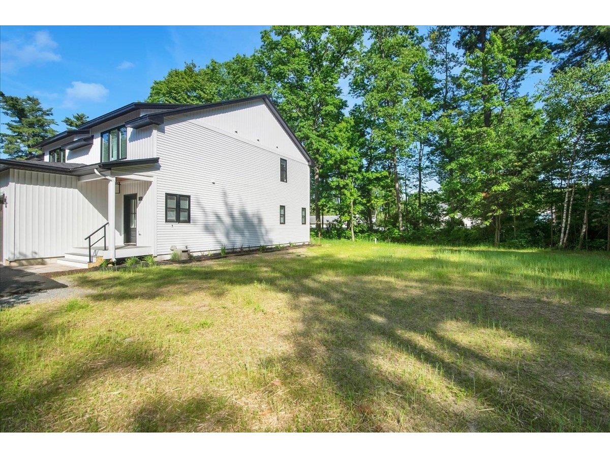 77 Colchester Point Road