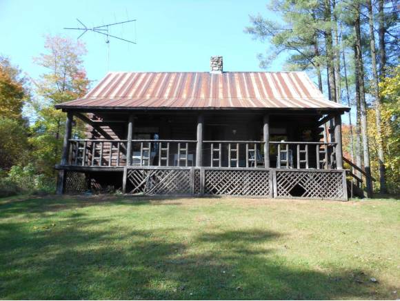 77 Crabapple Lane