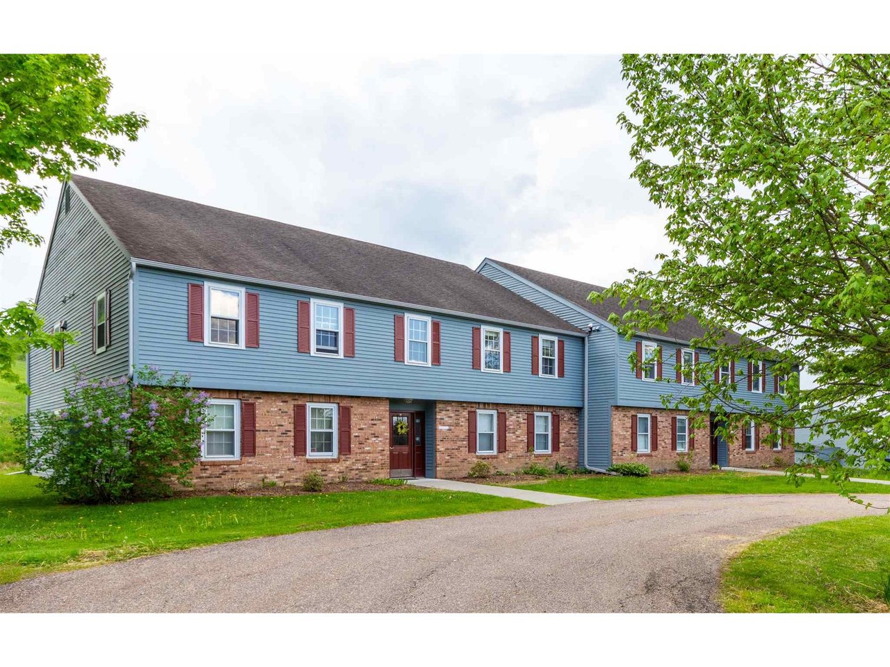 77 Independence Green Drive