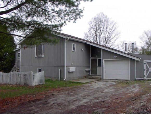 77 Lynrick Acres