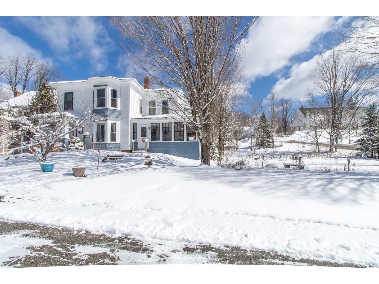 77 Maple Street