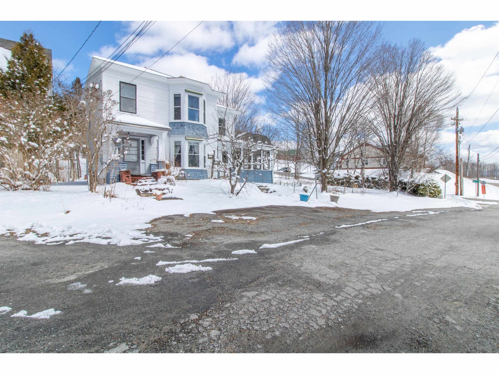 77 Maple Street