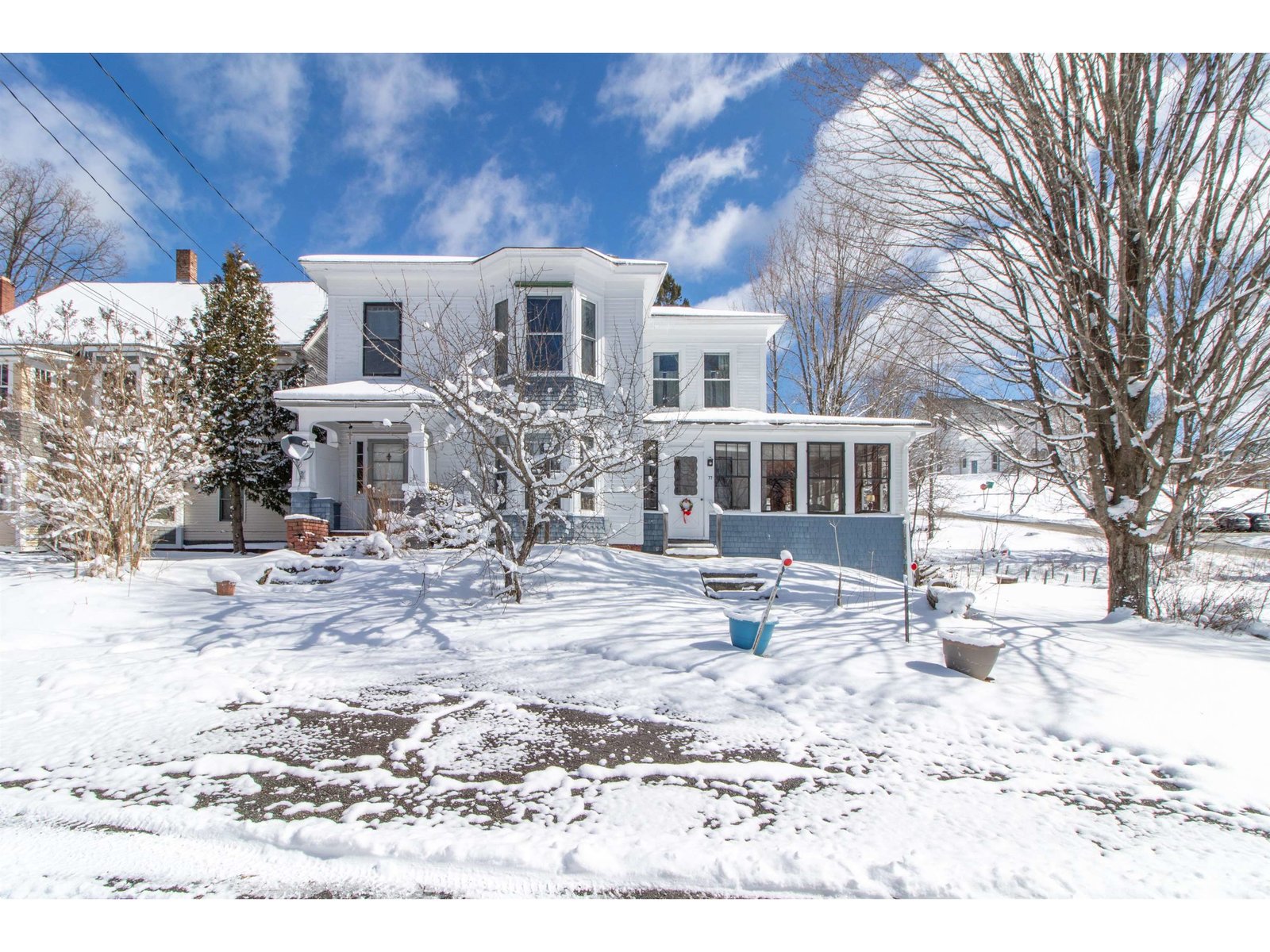 77 Maple Street