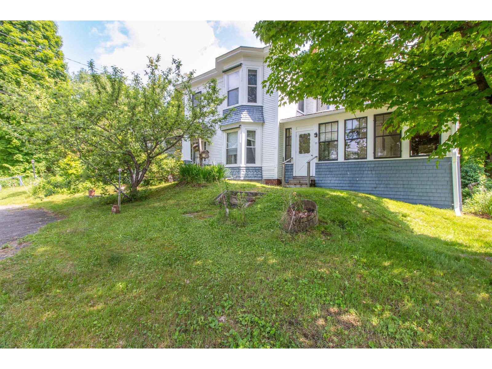 77 Maple Street