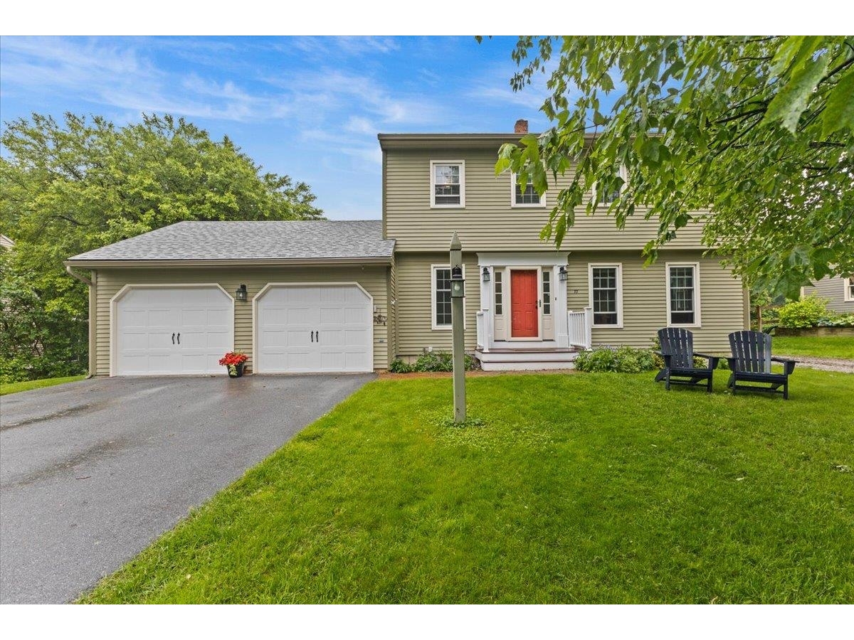 77 Maplewood Drive, Shelburne