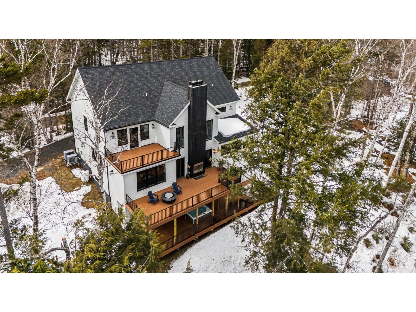 77 Two Ponds Road