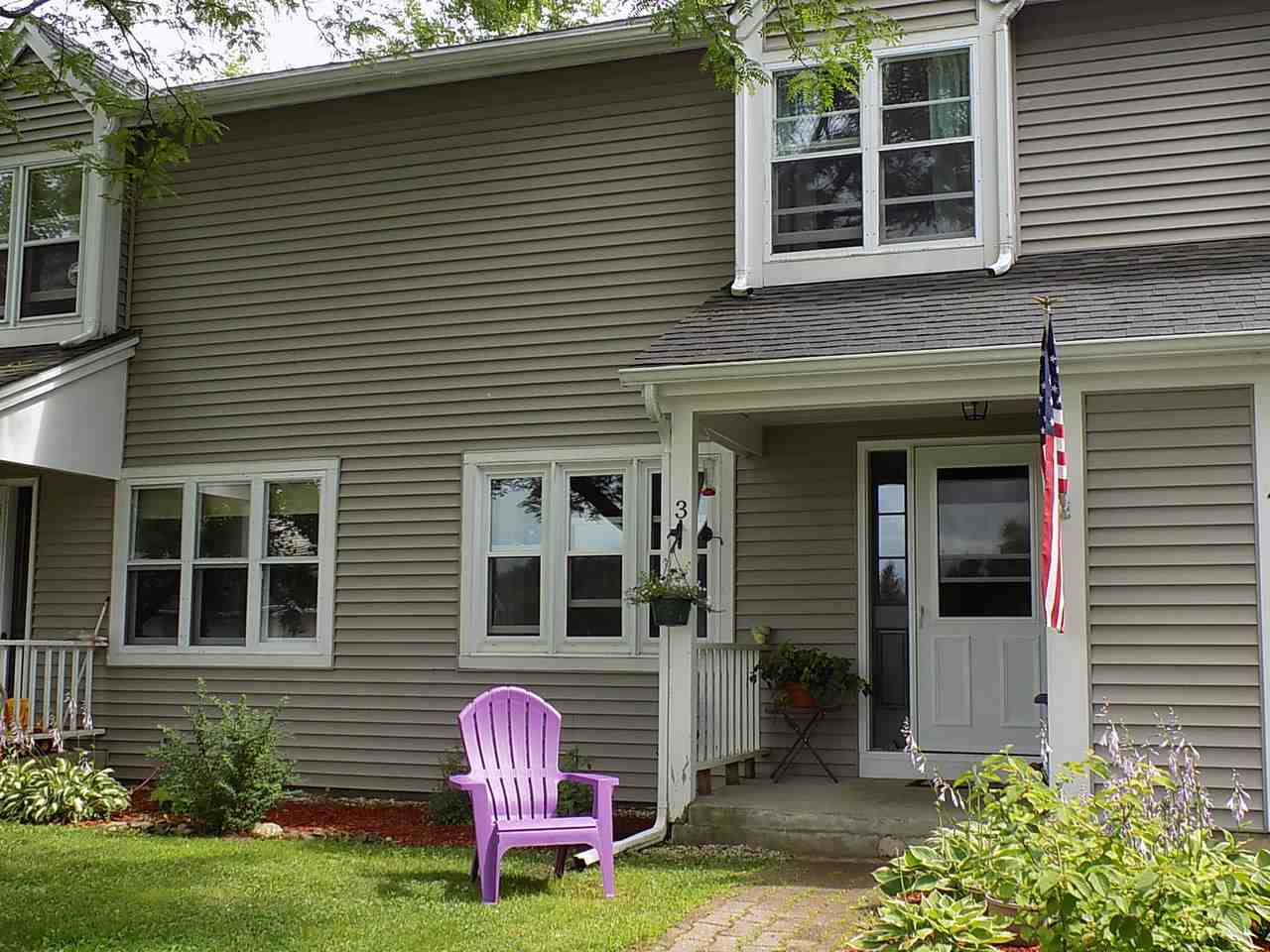 77 West Country Club Drive, Unit 3