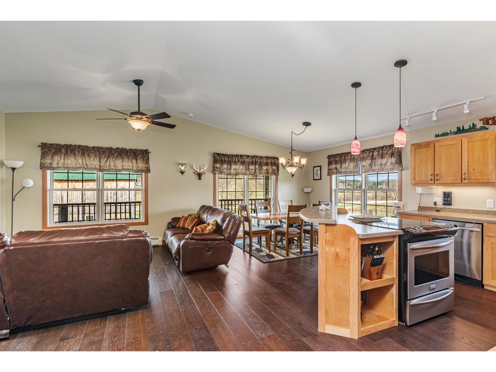 770 Buck Hollow Road