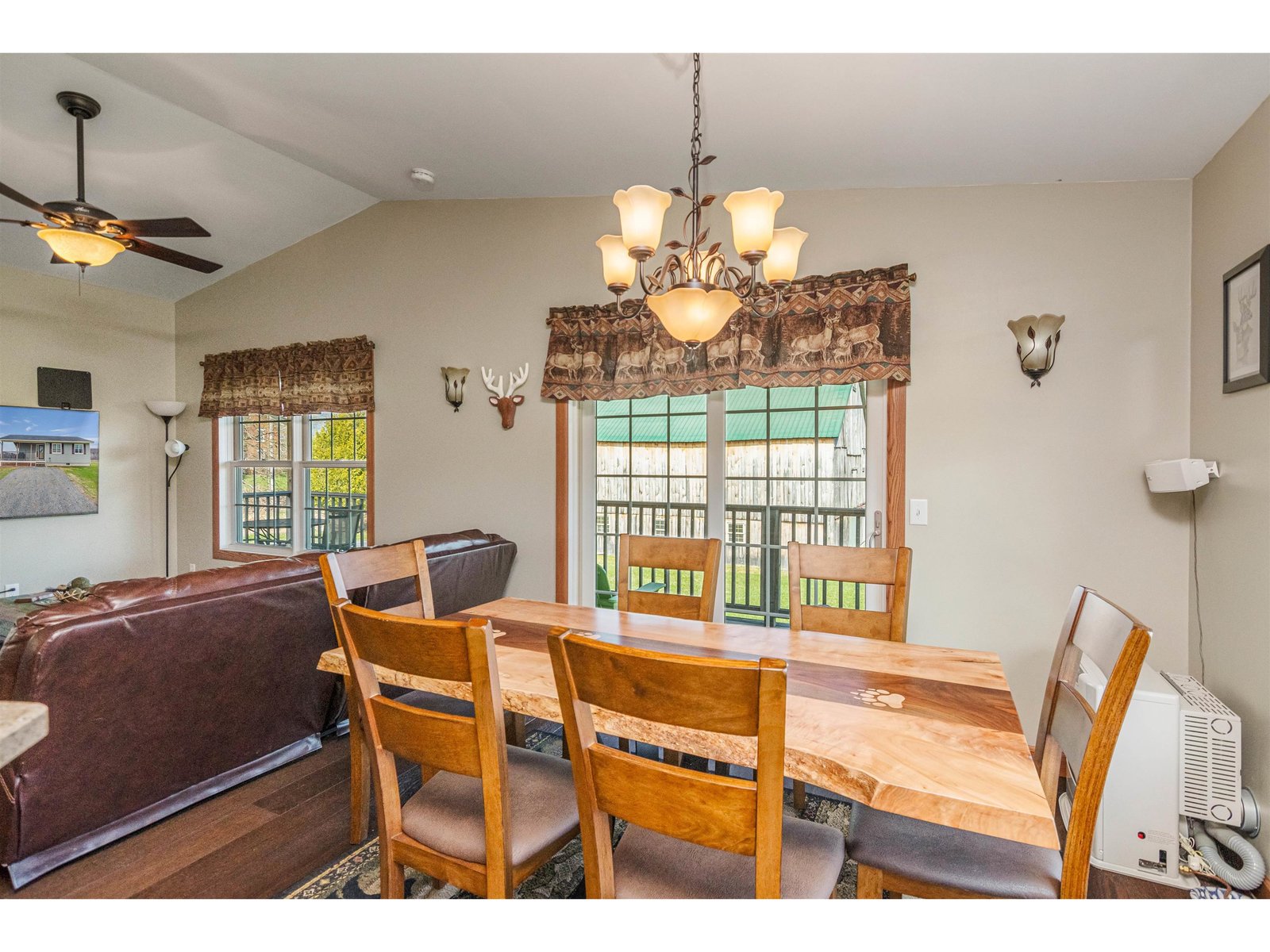 770 Buck Hollow Road