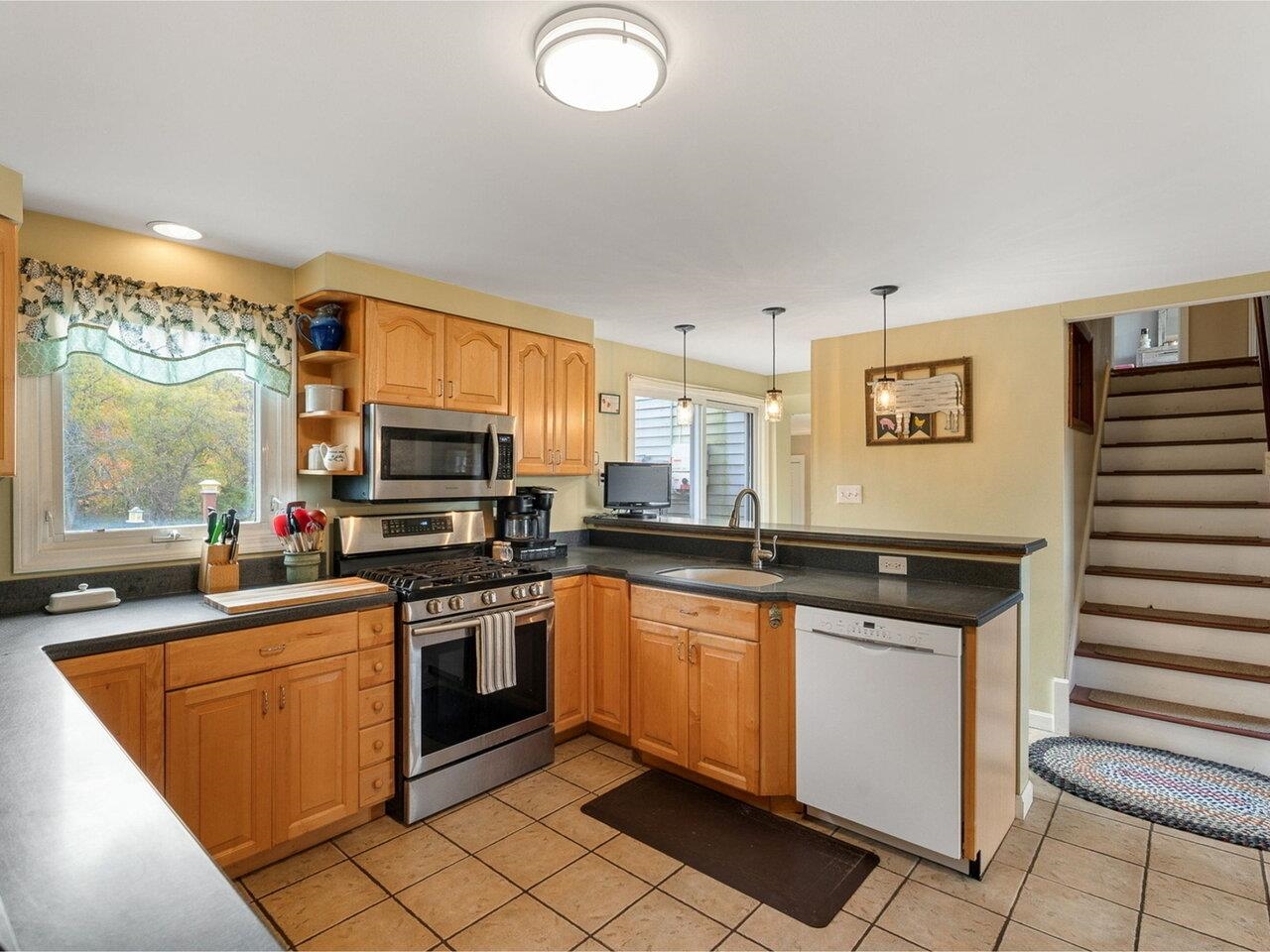 771 Robinson Road
