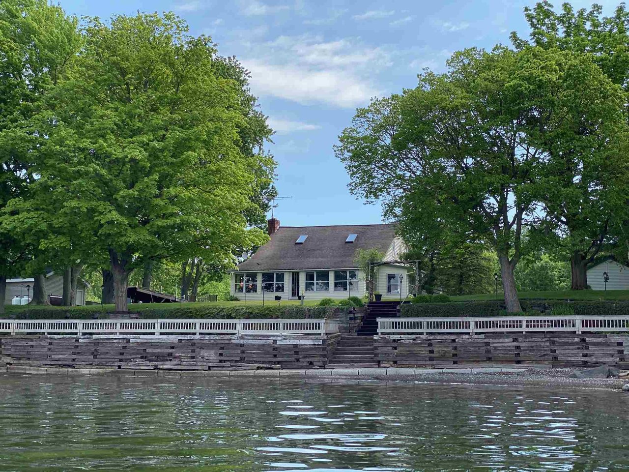 772 Country Club Road