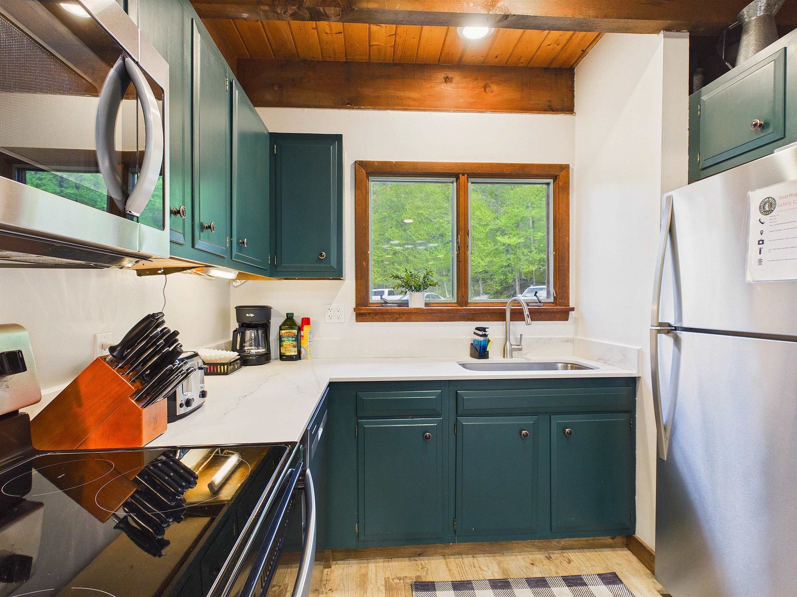 774 East Mountain Road, Unit E6