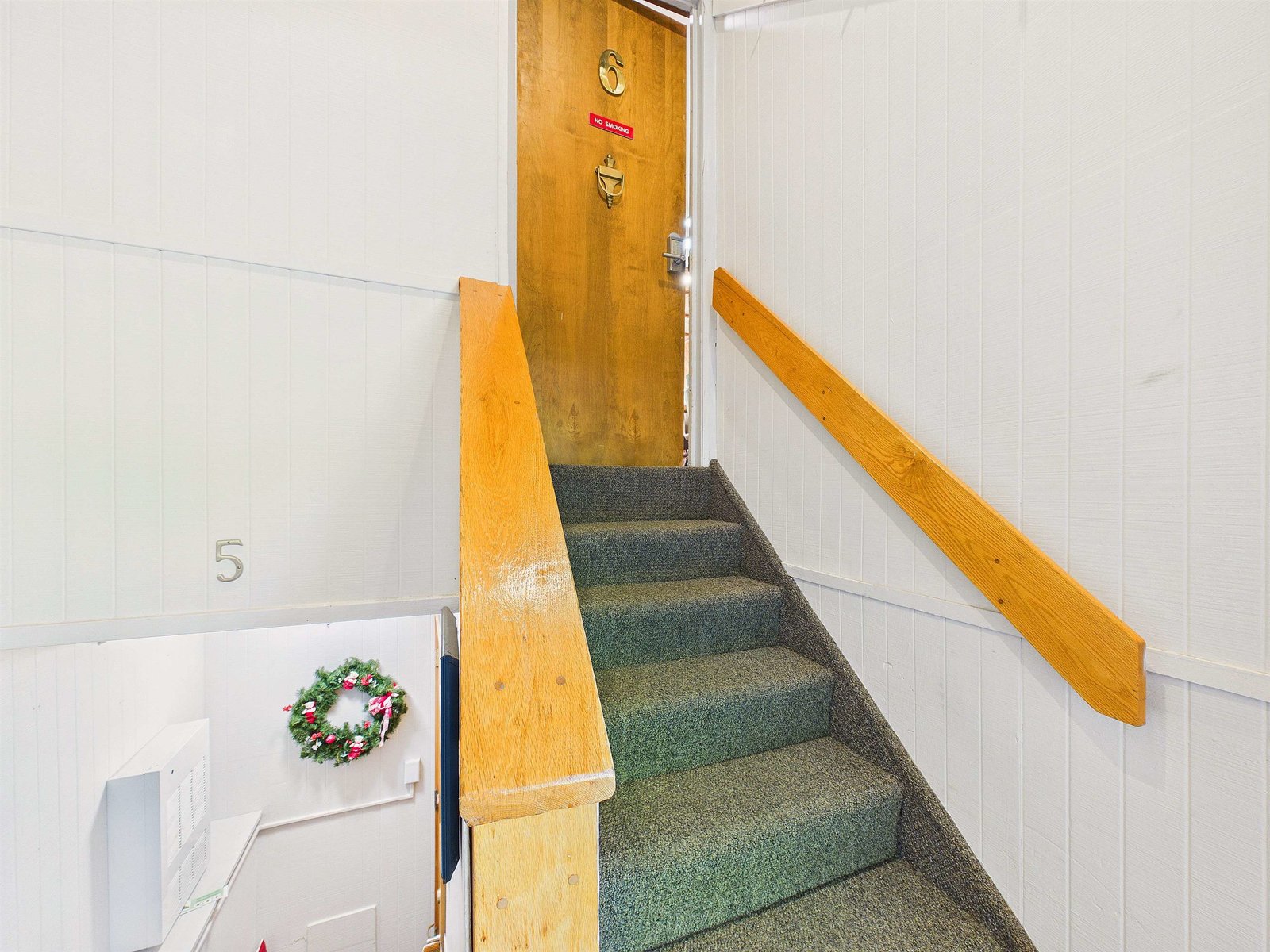 774 East Mountain Road, Unit E6