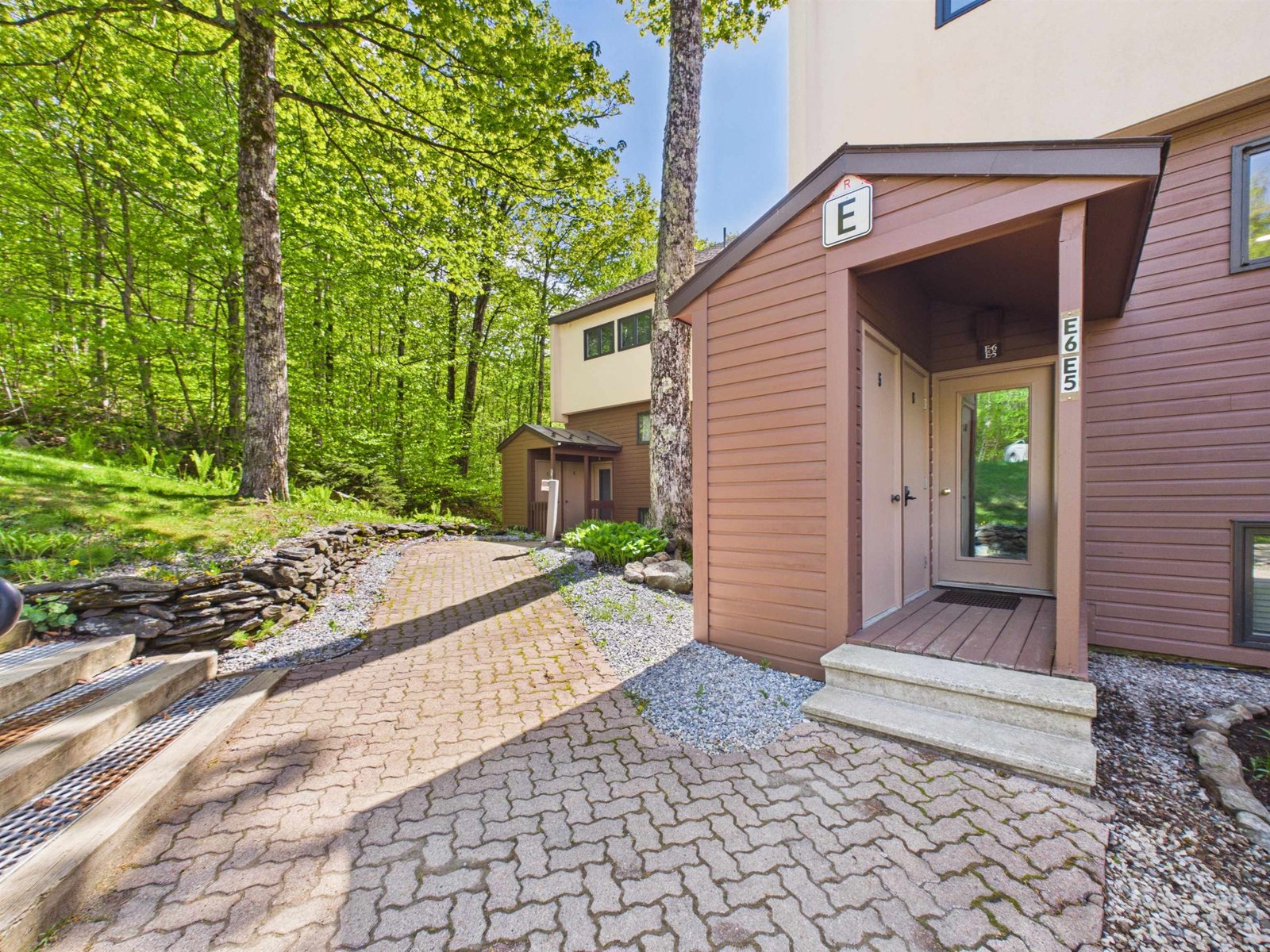 774 East Mountain Road, Unit E6
