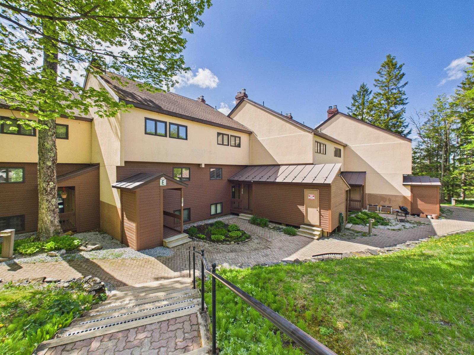 774 East Mountain Road, Unit E6