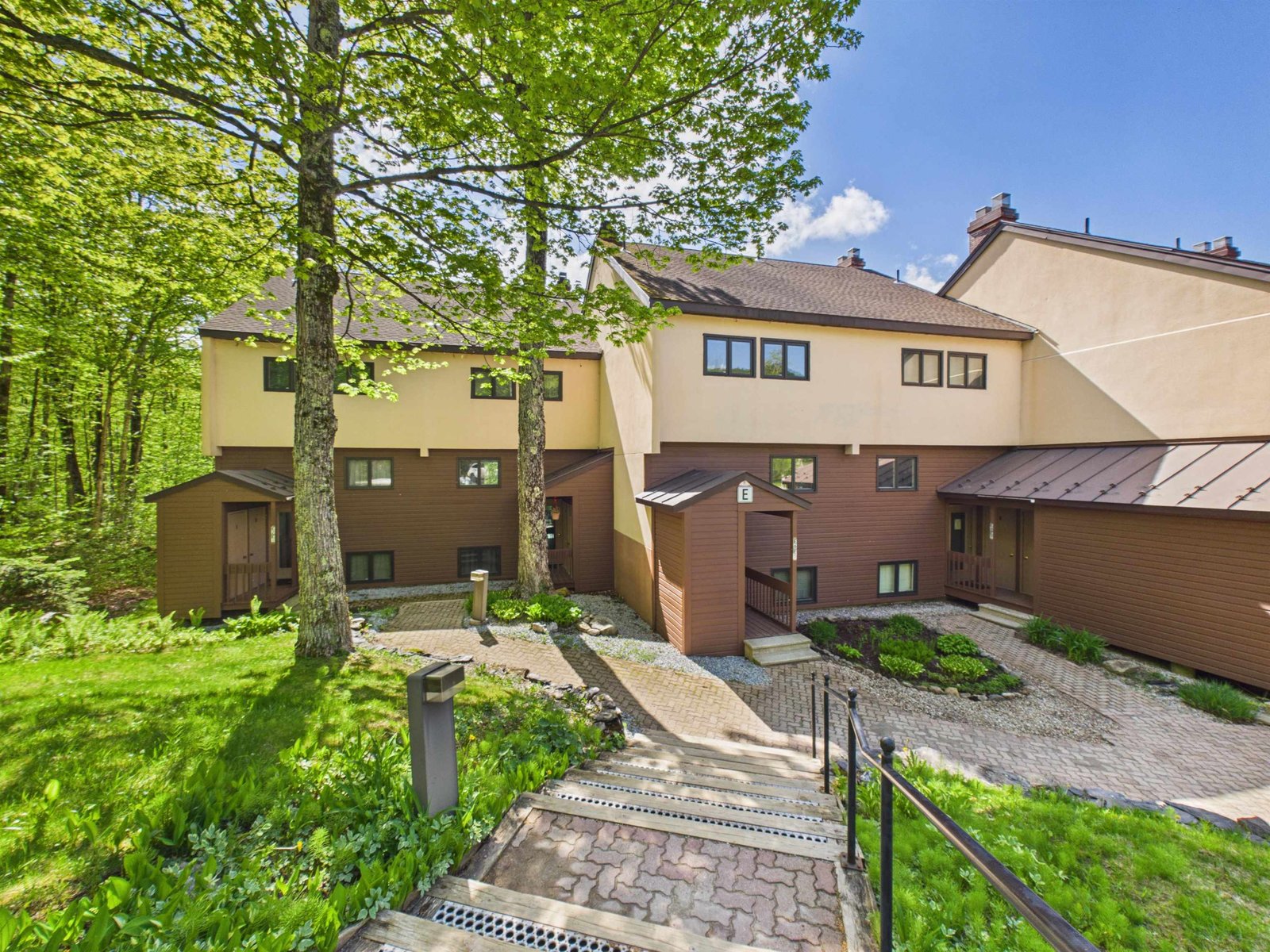 774 East Mountain Road, Unit E6