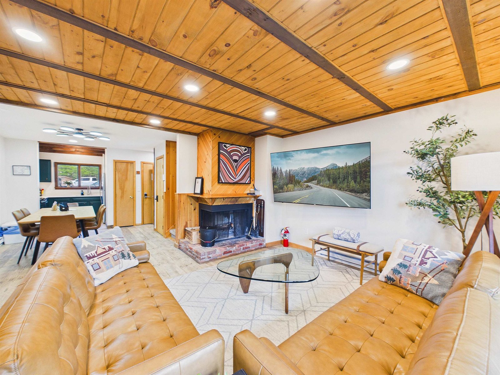 774 East Mountain Road, Unit E6