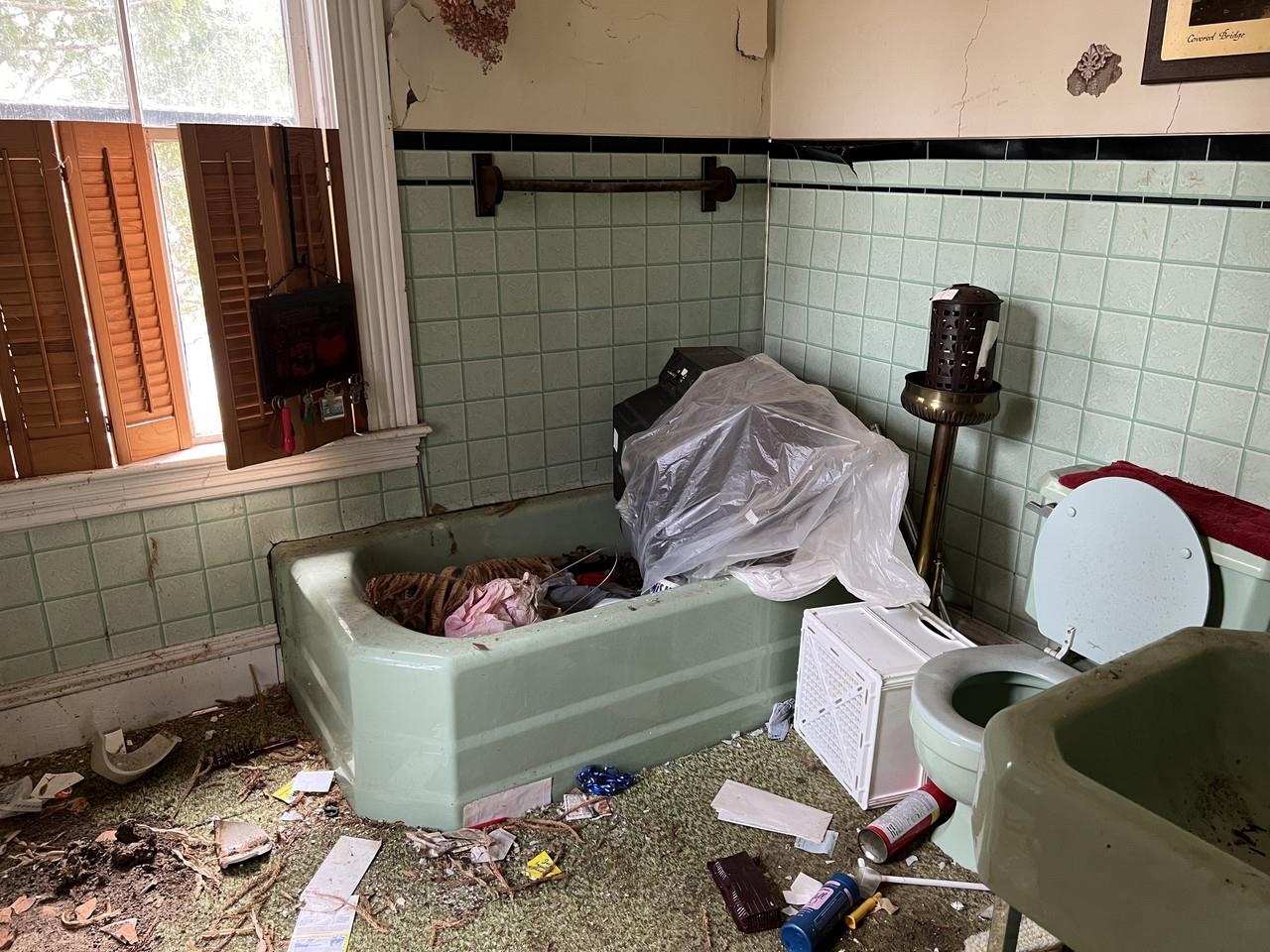 Main Level Full Bathroom