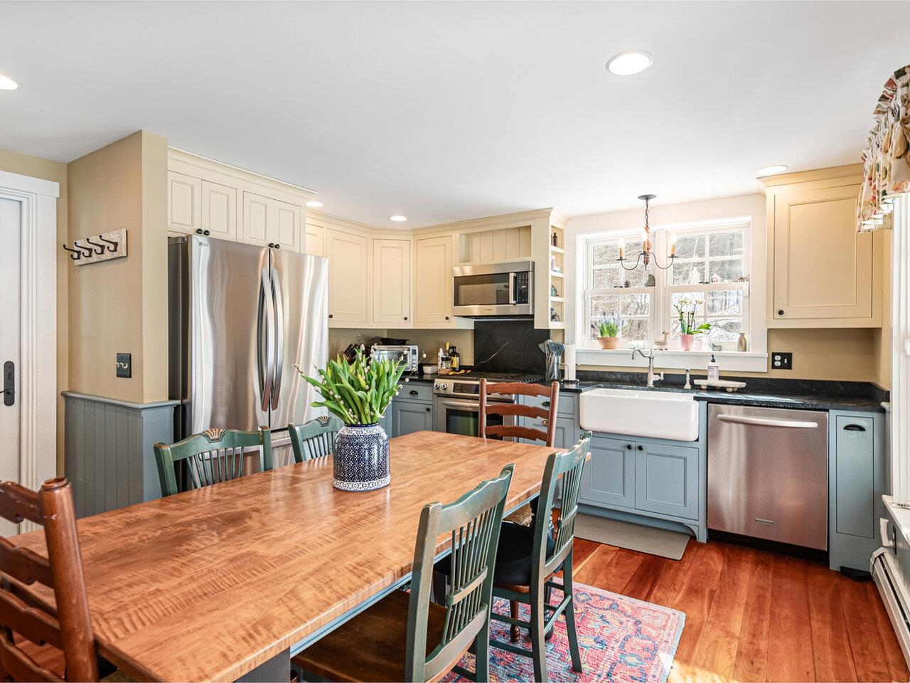 Wide plank pine floors