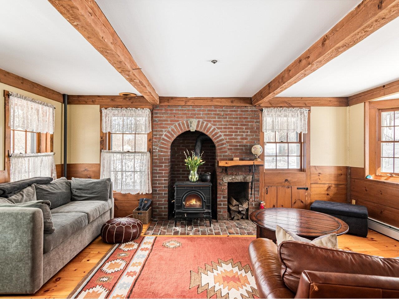 Post & beam living room