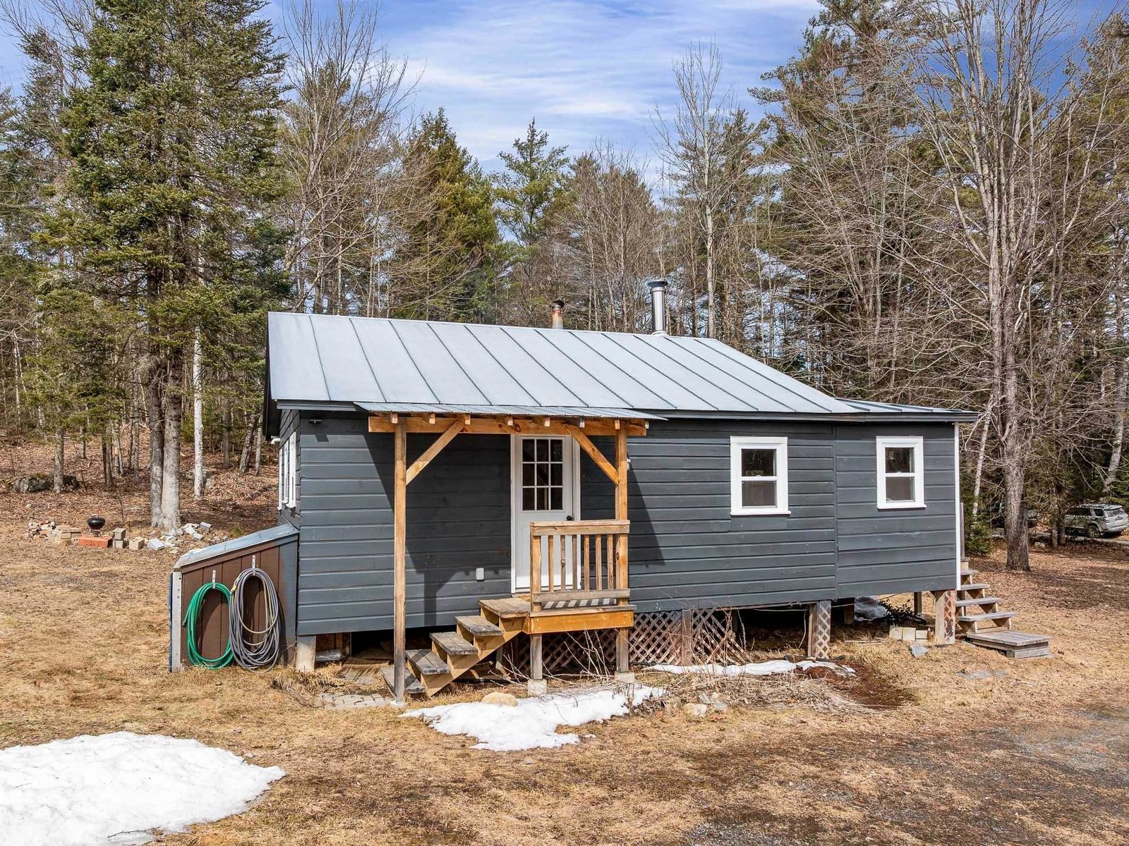 777 Tenney Pond Road, Newbury