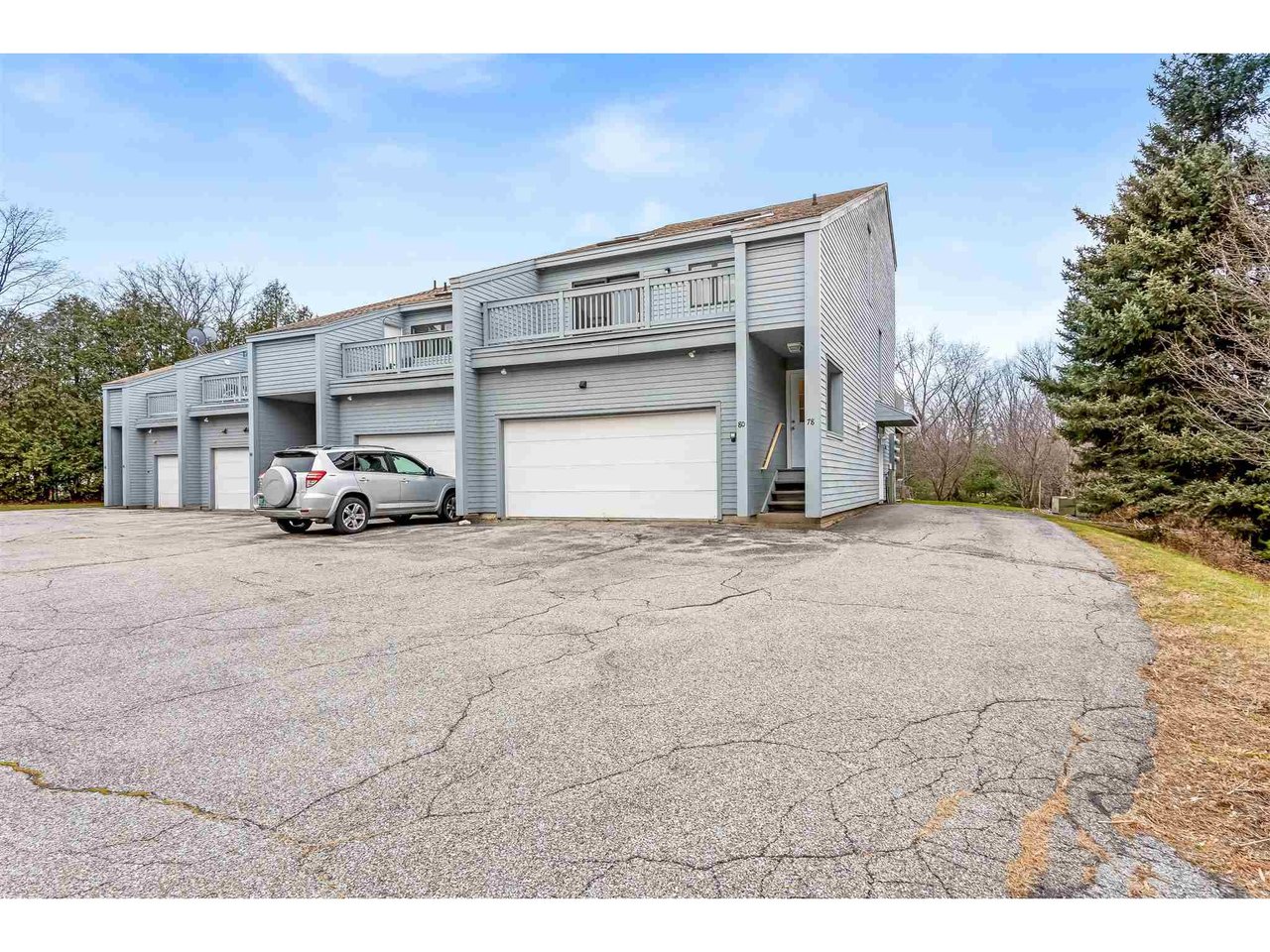 78 Bay Road