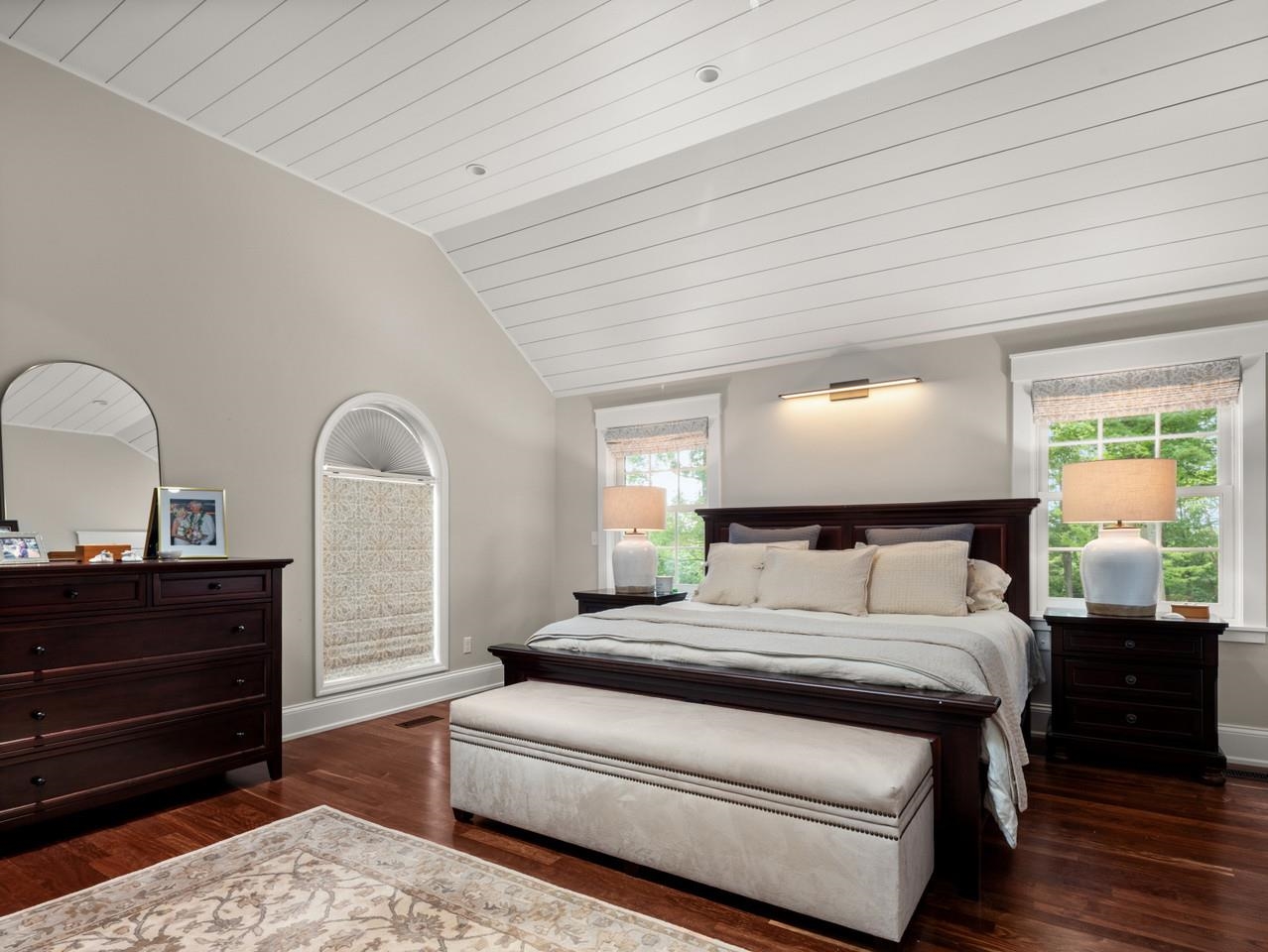 Primary suite