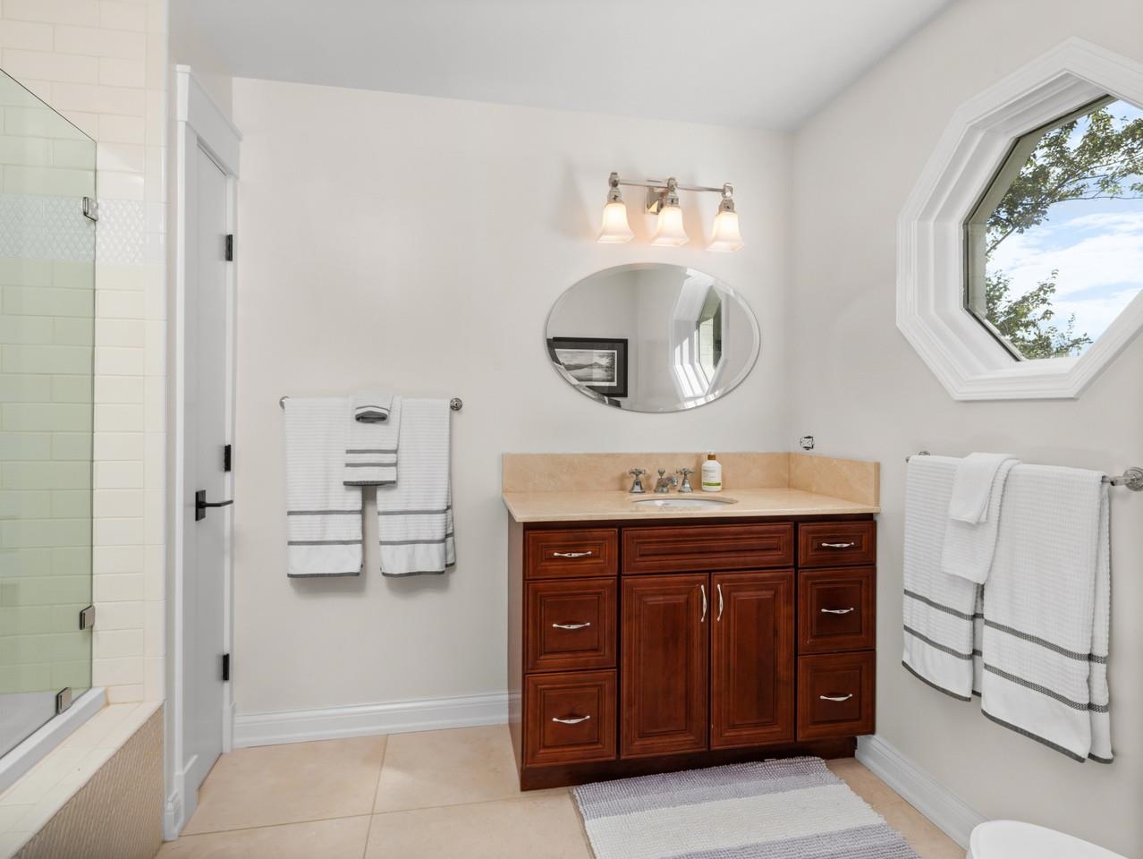 All en suite bedrooms