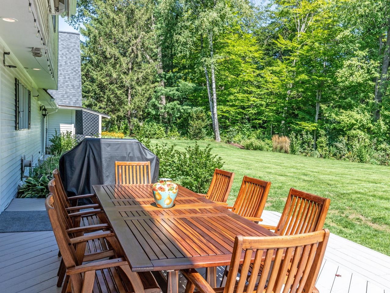 Dine al fresco