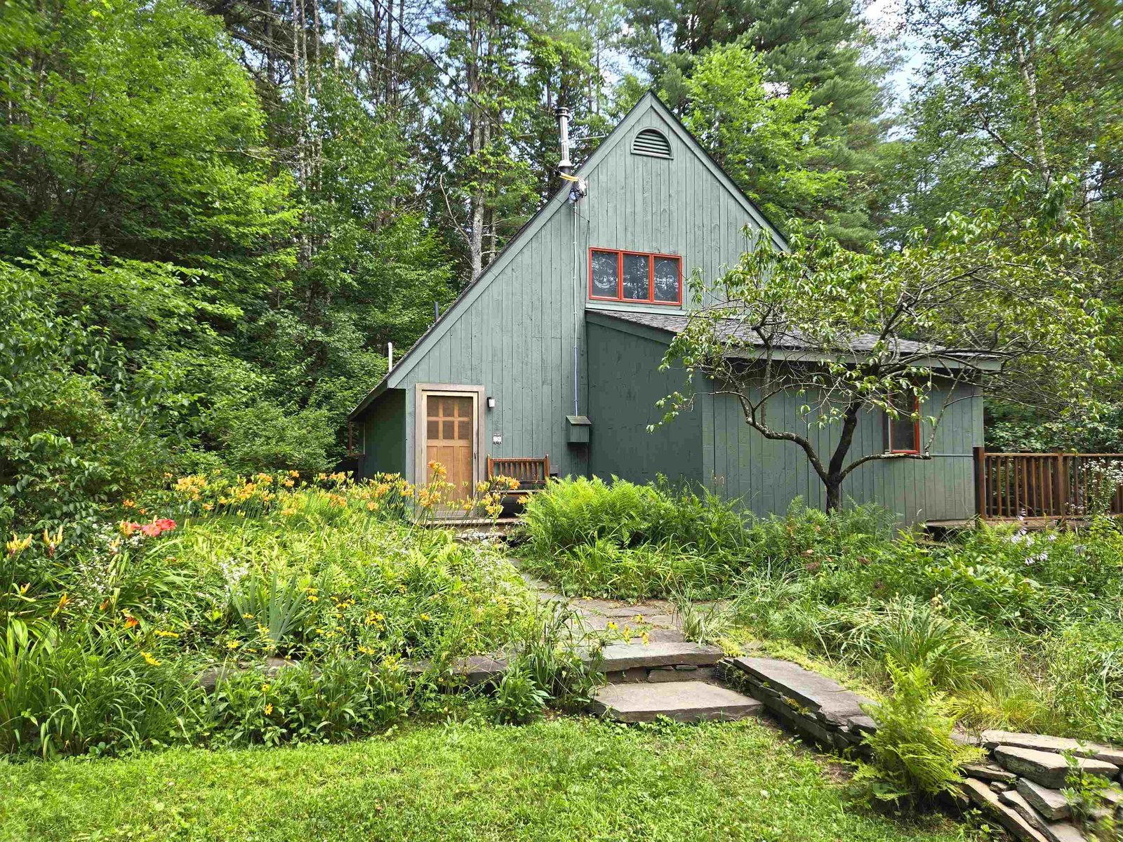 78 Partridge Road Dummerston, Vermont For Sale