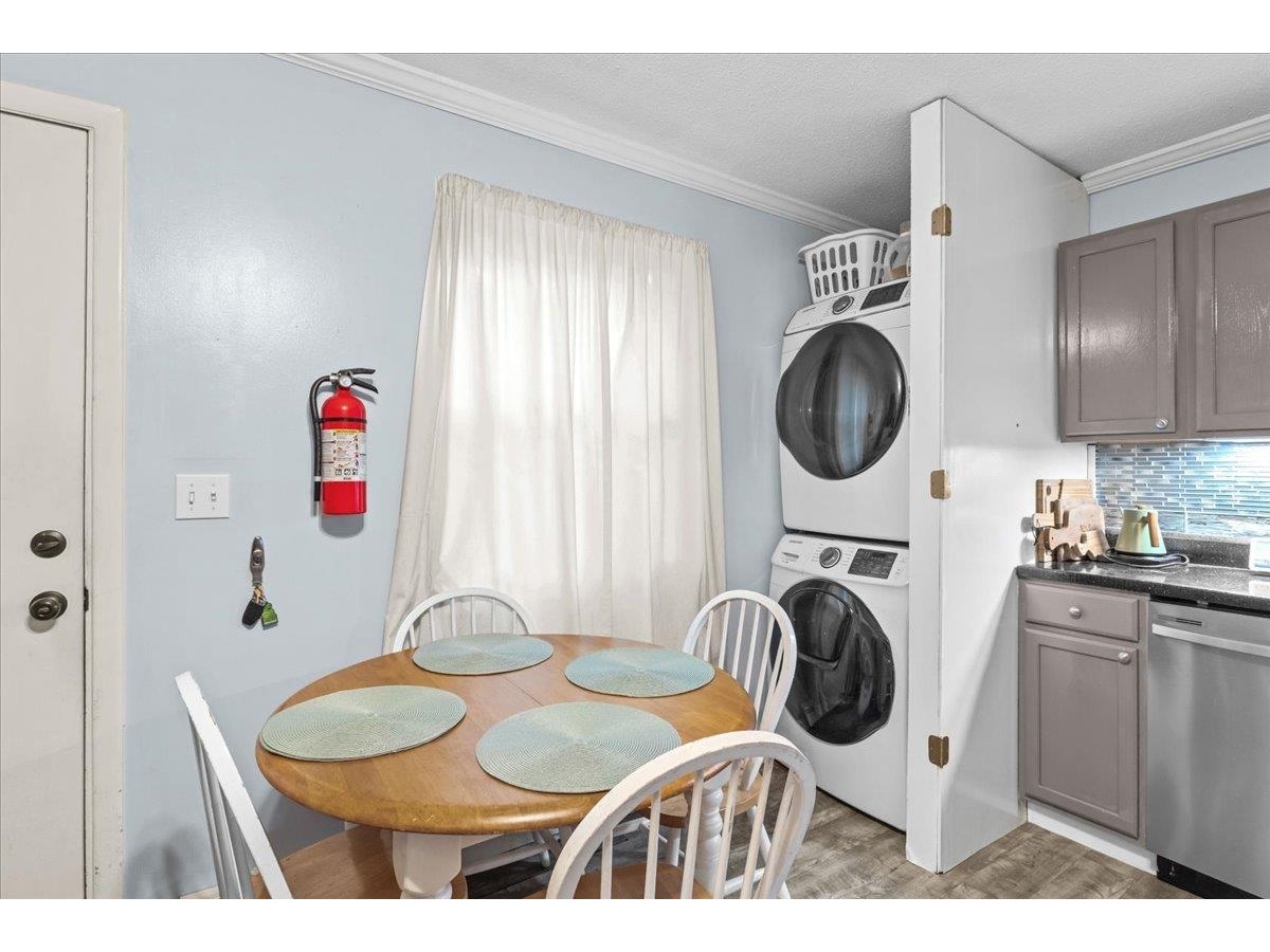 78 Sand Hill Road, Unit 27
