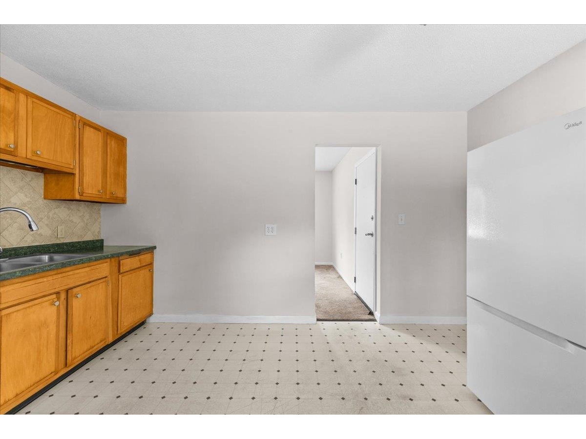 78 Sand Hill Road, Unit 6