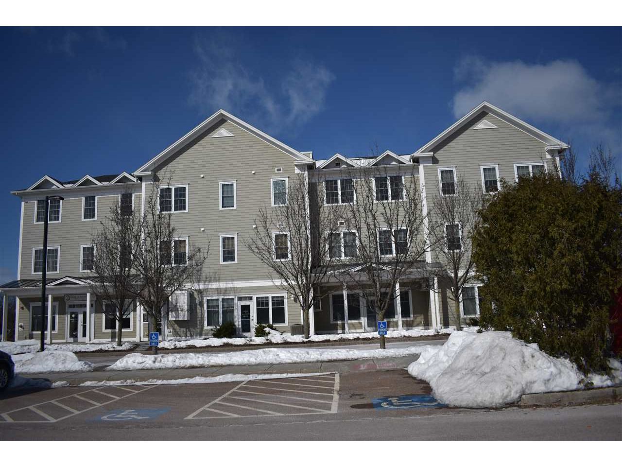 78 Severance Green Drive, Unit 306