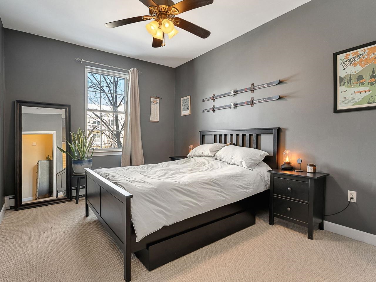 Bedroom with En Suite Bathroom